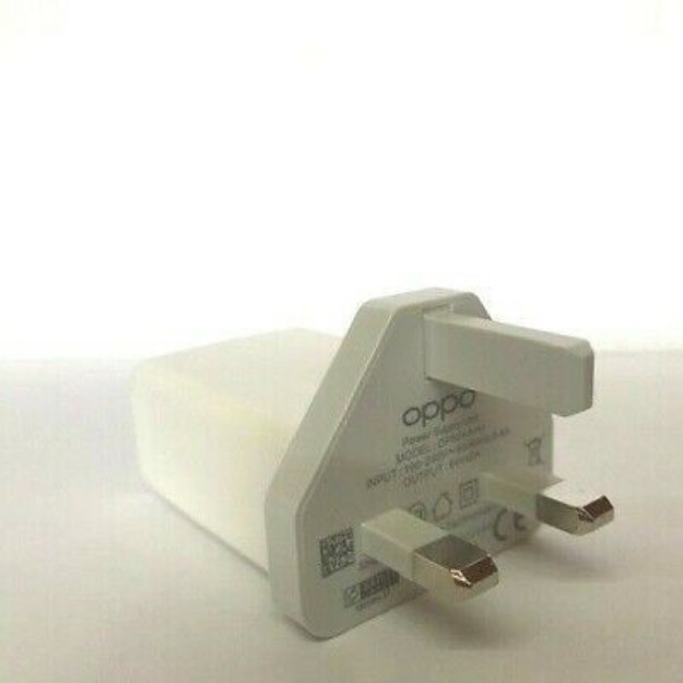 Picture of Oppo 20W Fast Charging USB Adapter UK 3 Pin Adapter | White